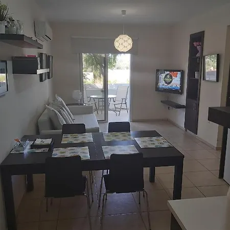 Mythical Sands Ilona * بروتاراس